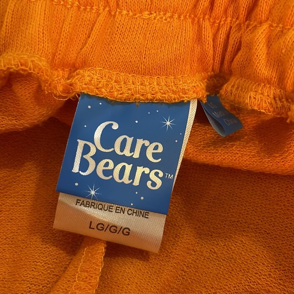 NWT Care Bears Women’s Sweat Shorts - Funshine Bear - Size Large - Picture 8 of 10